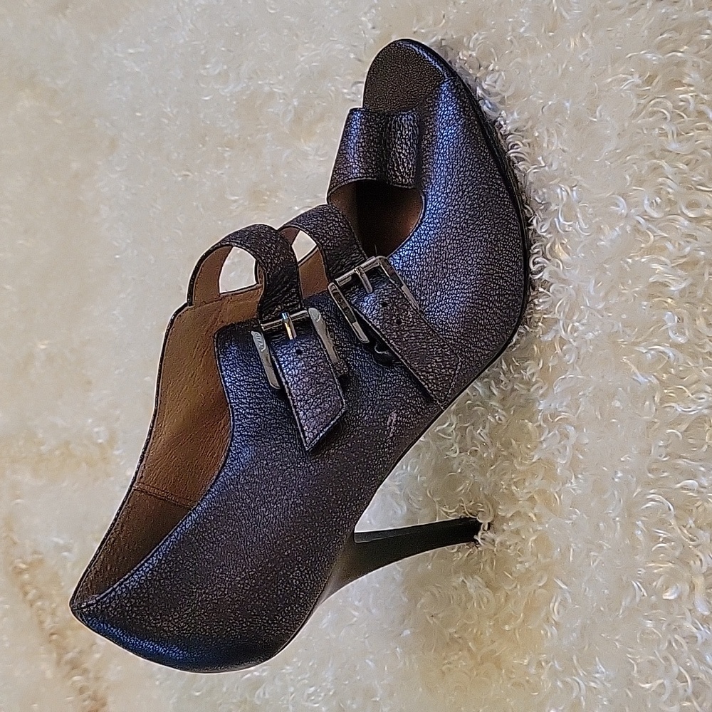 LOVELY MICHAEL KORS HEELS SZ 9 1/2